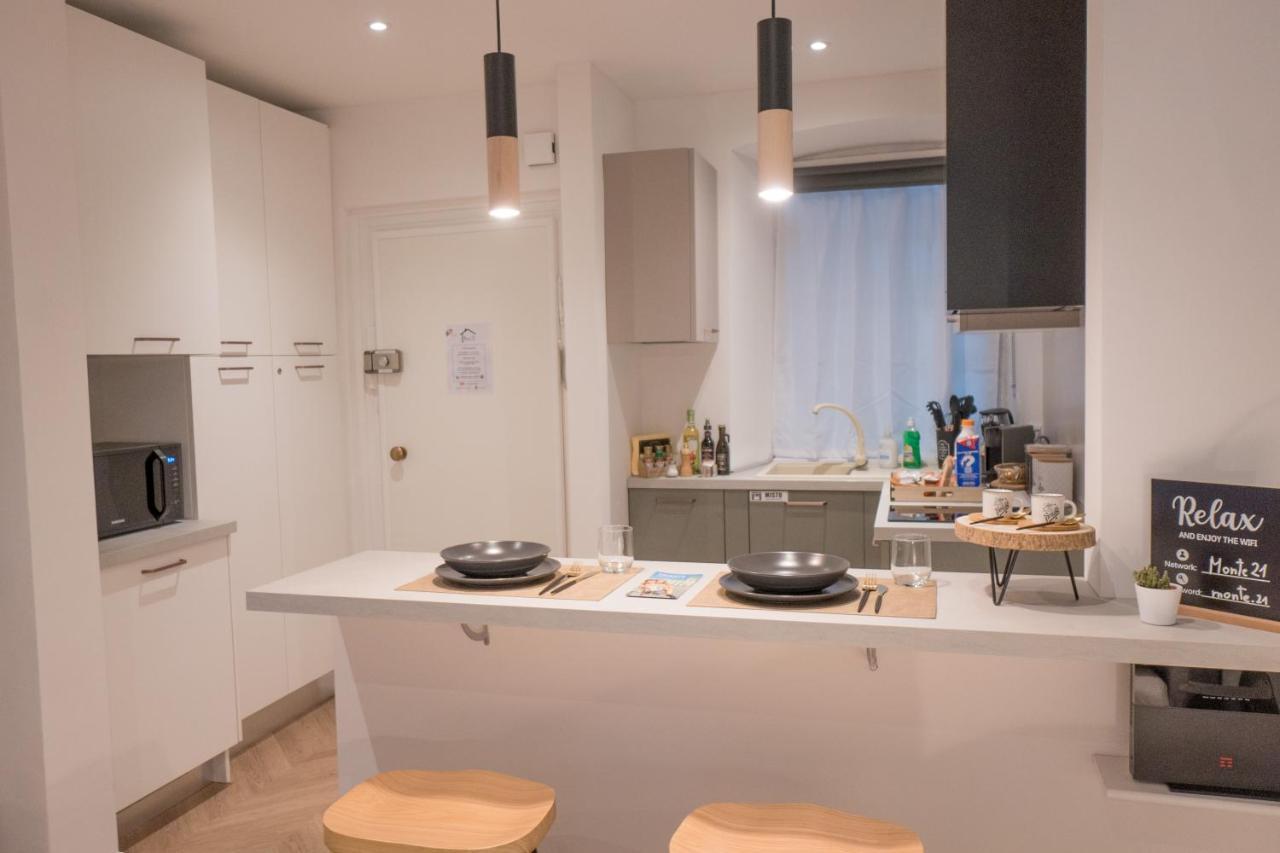 Monte 21 - San Giusto Apartment Триест Екстериор снимка